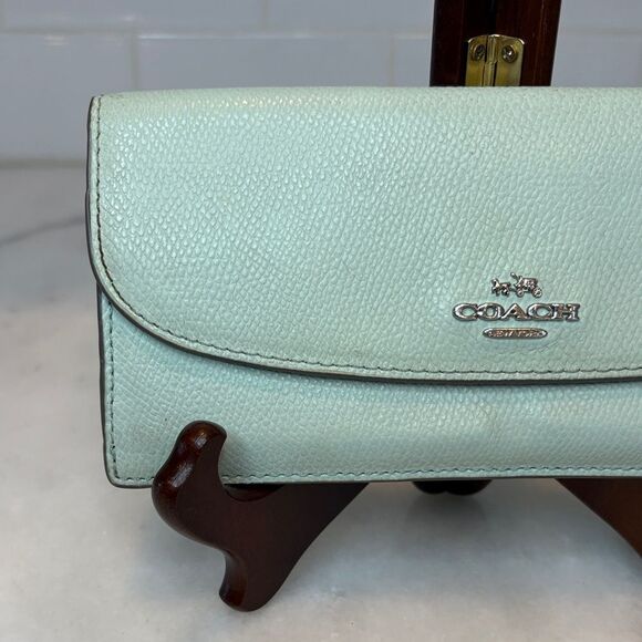 Coach Wallet Leather Cross Grain Slim Full Sized Multi compartment Wallet - Picture 2 of 16